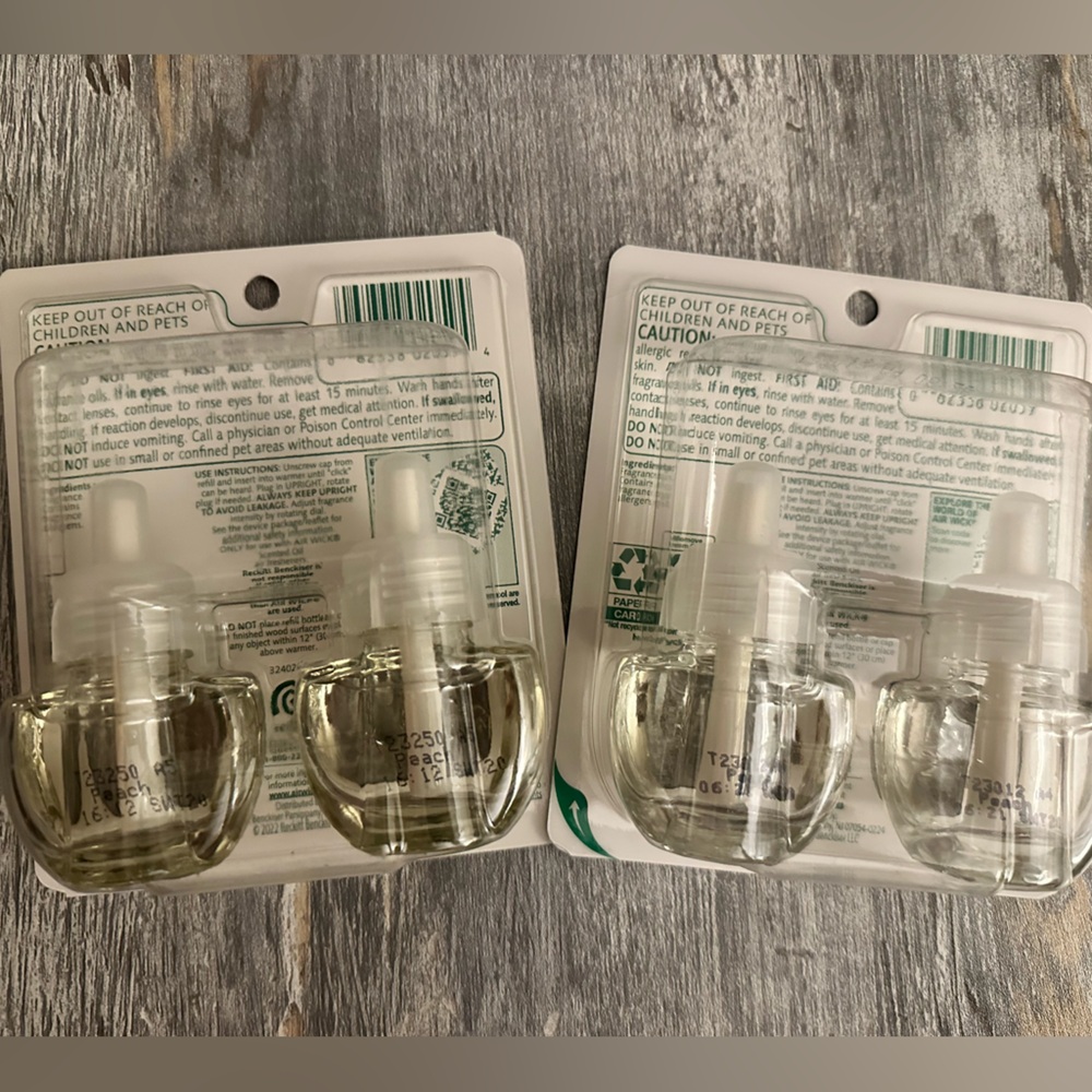 Air Wick Peach & Sweet Nectar Oil Refills - Picture 3 of 3